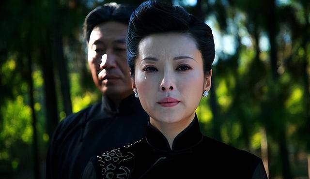 露兰春的出现,让黄金荣把誓言全忘了,离婚时林桂生只要了5万元