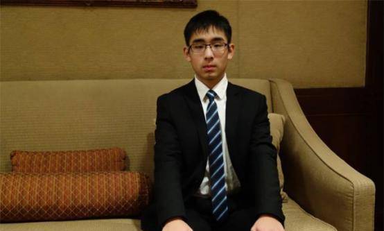 四川95后天才少年,3年读完初高中,14岁699分进中科大,拒美回国_曹原