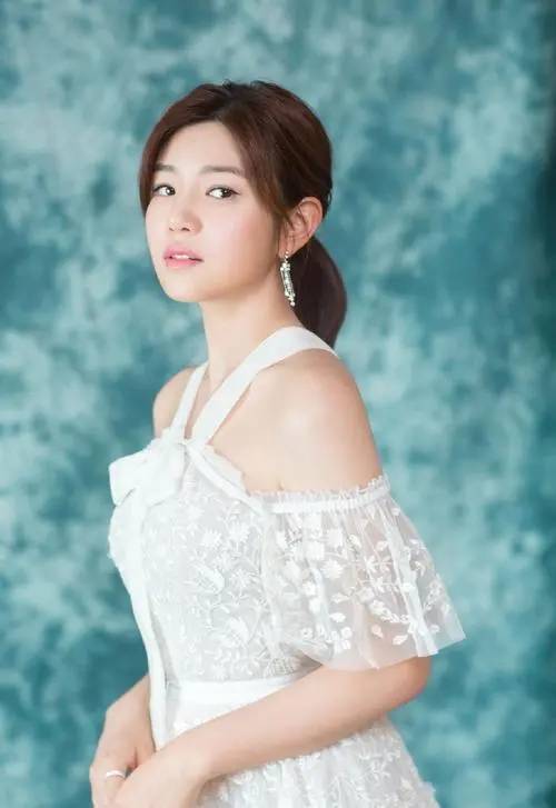 著名演员「陈妍希」经纪公司_才华_观众_音乐