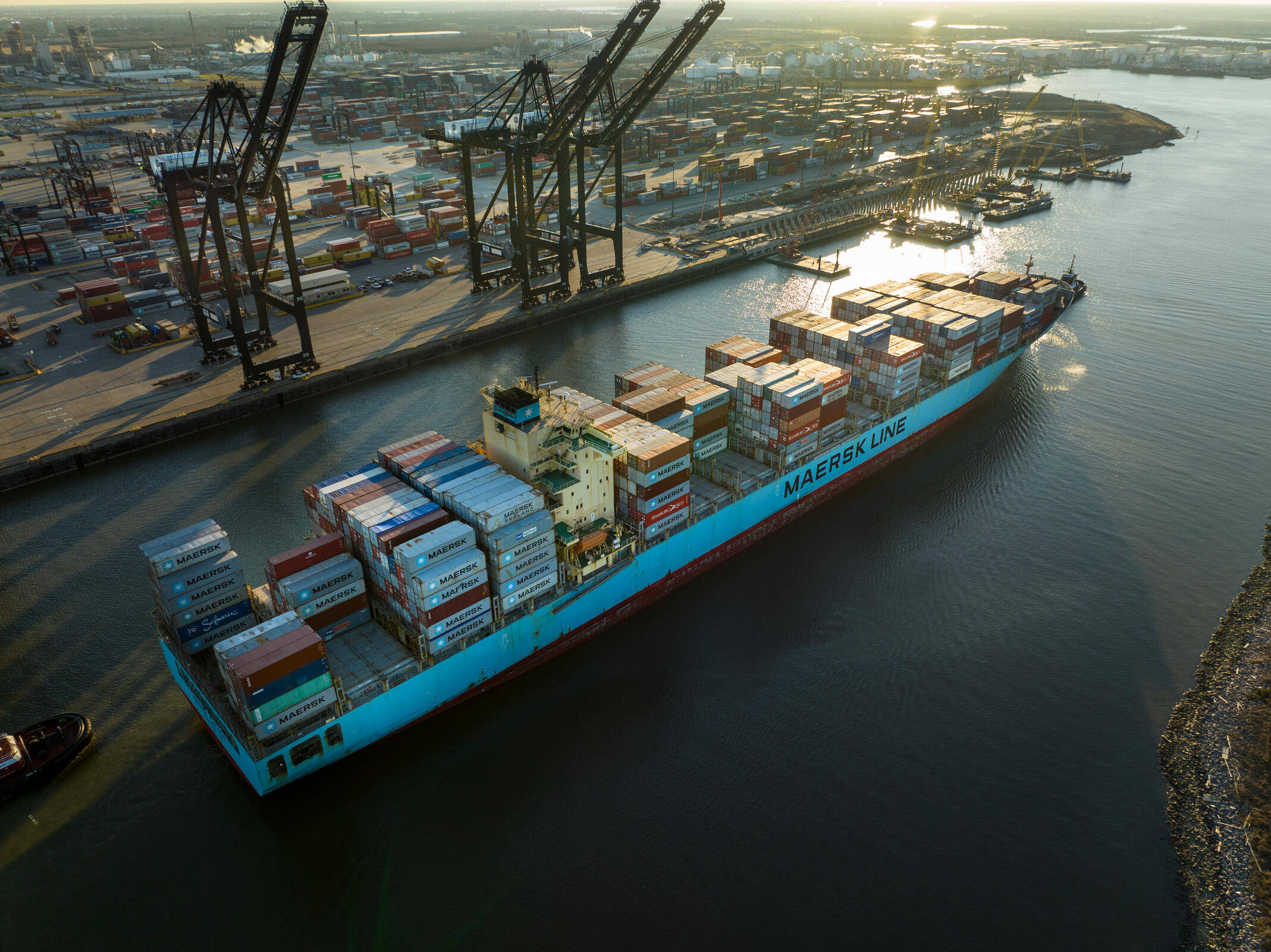 美国第二国际商港休斯顿港在2024年第一季度创下了历史上最好的表现