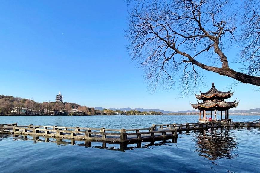 放假去杭州旅游自助游注意事项,杭州金牌靠谱导游介绍