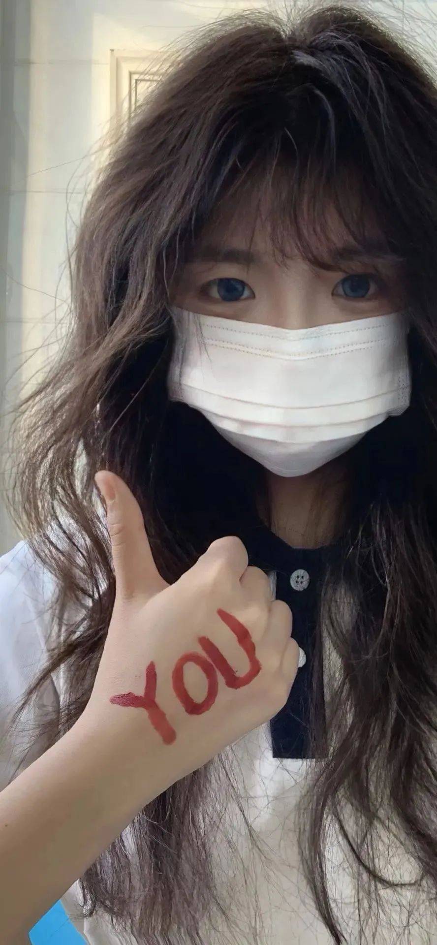 壁纸 | 可爱女生手机壁纸