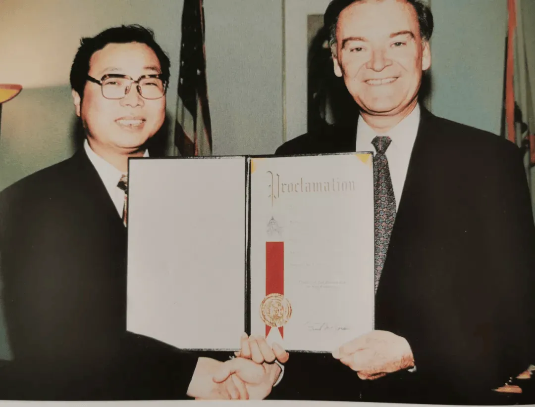 是什么东西从90年代初期火到现在，连老美都那么喜爱它？