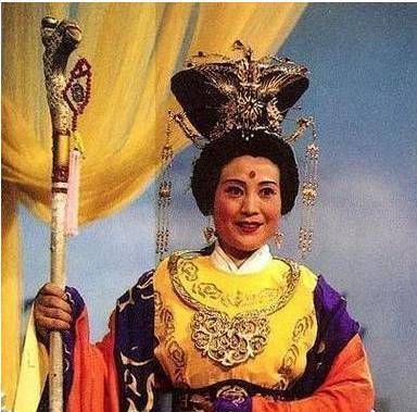 因为《西游记》原著中,并没有菩提祖师参加蟠桃宴的描述,七仙女提到的