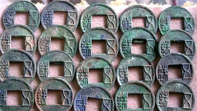 为什么都戏说西汉王莽是个穿越者?