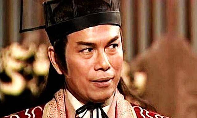 难怪左冷禅如此了得,你看看他是谁的传人,张无忌都自愧不如