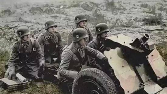 维亚济马战役,百万苏军进攻德国第9集团军为何失败?三个原因