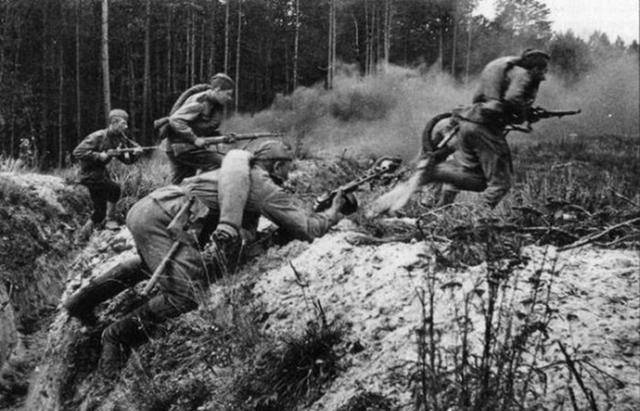 苏联卫国战争,艰难的1941年7月,苦苦支撑的莫吉廖夫保卫战