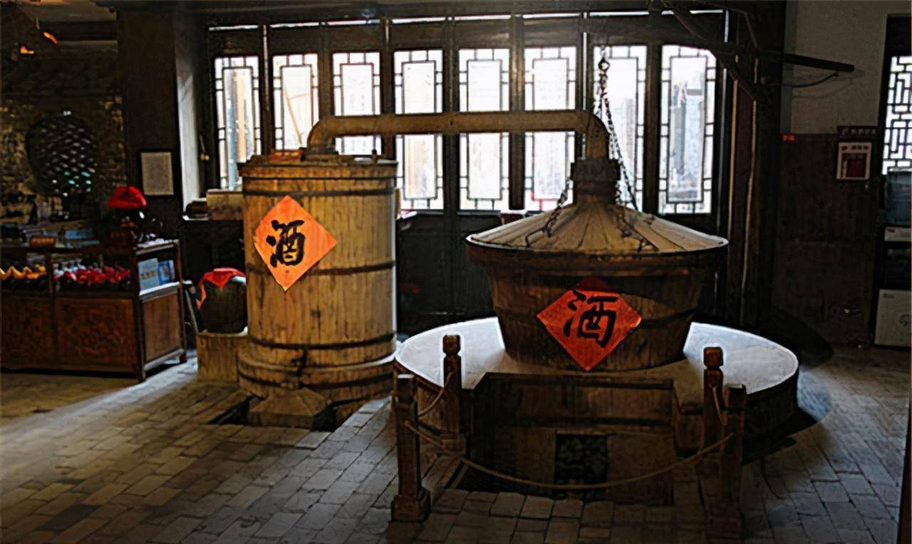 大量的宋词或以记叙性,或以描述性记录了丰富的酒文化信息,自古就有