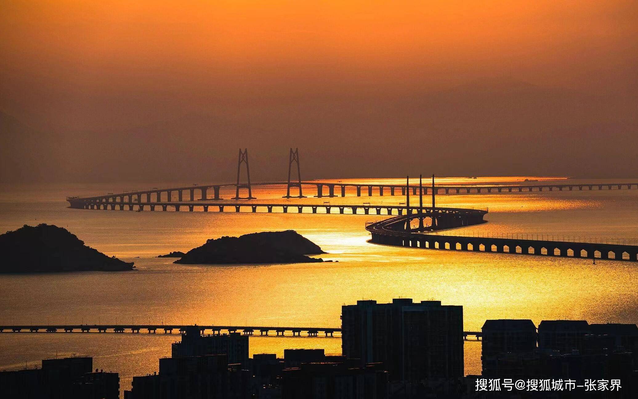 港珠澳大桥全长多少,港珠澳大桥旅游攻略以及注意事项,看完不迷路