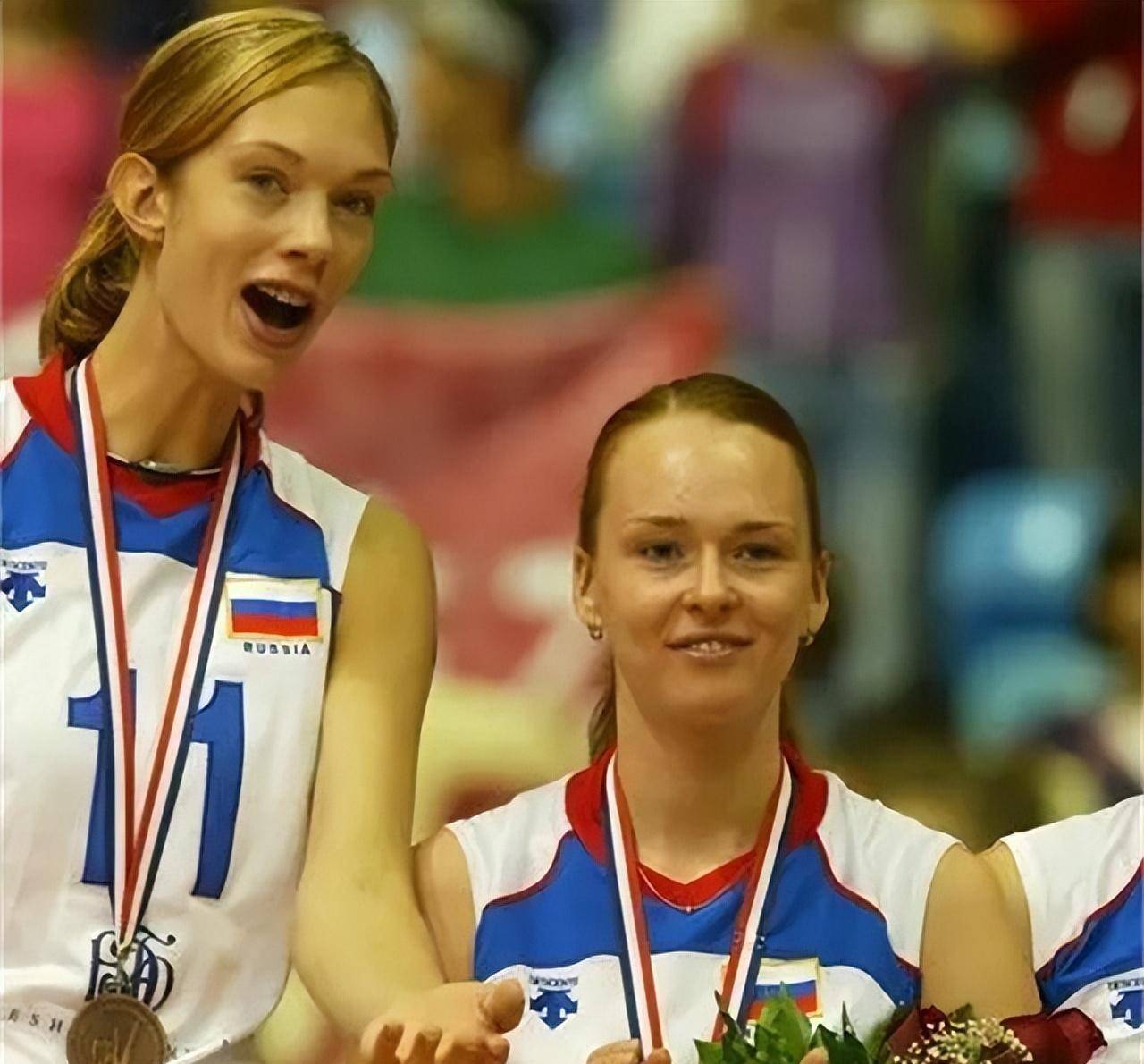 俄罗斯女排运动员图片