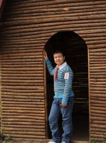 五道杠队长和不屑弟的反差人生:一个考上民办大学,一个上了哈佛_孙童