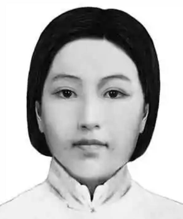 2012年,湖北男子在地窖中发现奶奶遗物,政府:你奶奶身份不简单