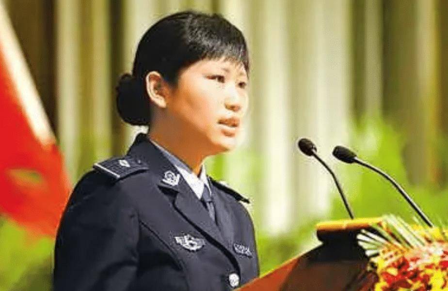 沈阳晟哲媳妇是警察图片