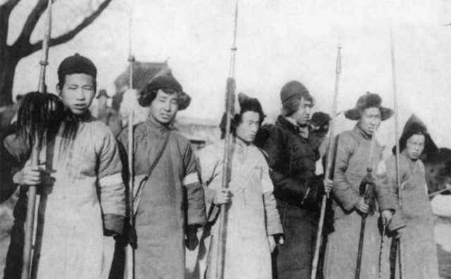 救回的各县"肉票",分别通知其家属前来认领.