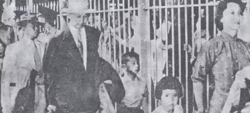 钱学森对新中国有多重要?看看他身边两个人的身份,一切都明白了