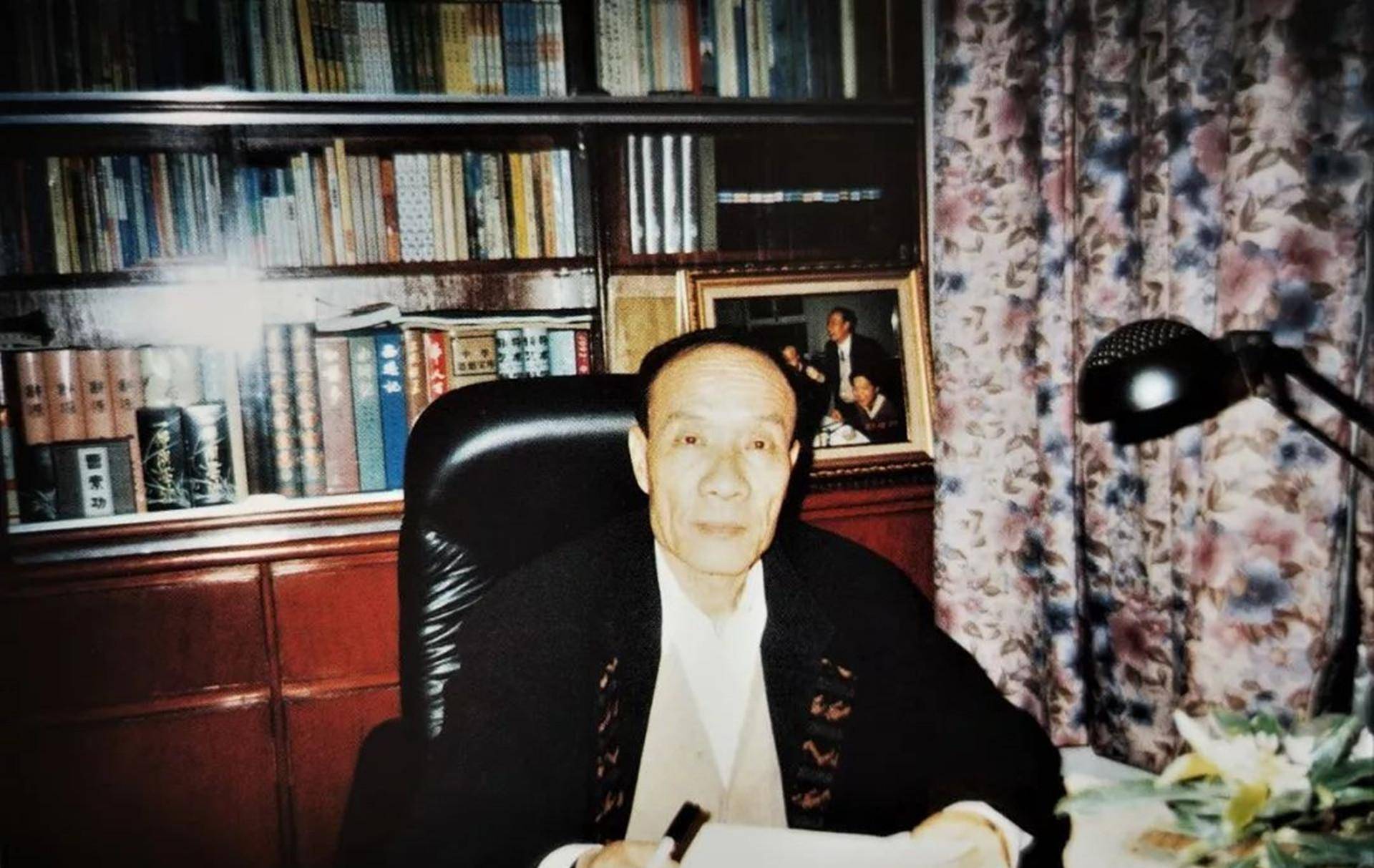 黎子流_劳动_工作