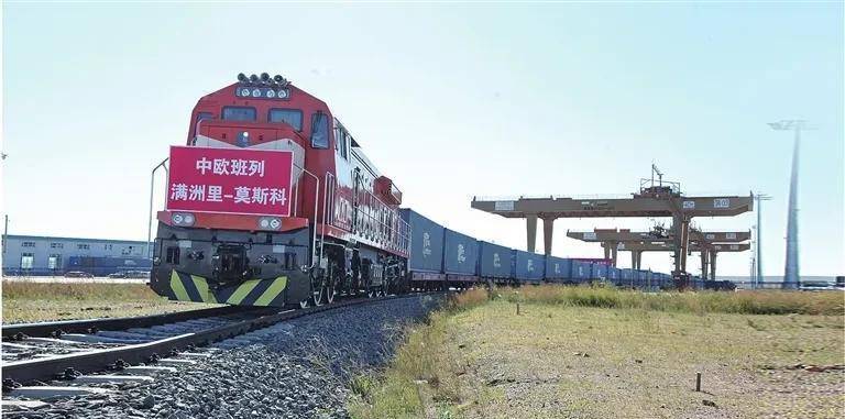 寻找苏联母亲55年的黎远康:61岁赴俄,80岁母亲痛哭:我也在找你