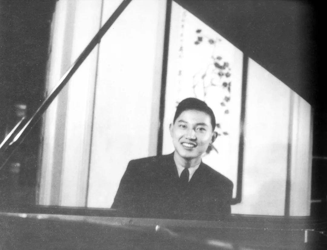 傅雷夫妇自尽之前,说叛徒傅聪令他们死有余辜,傅聪到底做了啥?