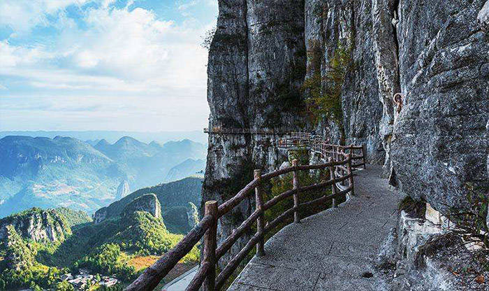 探索恩施:六日游全程费用明细与高端私人导游精心制定的旅游