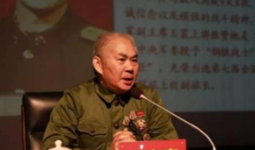 战士肖家喜:越南战场未杀敌一人,却获一等功,回国王震亲自慰问