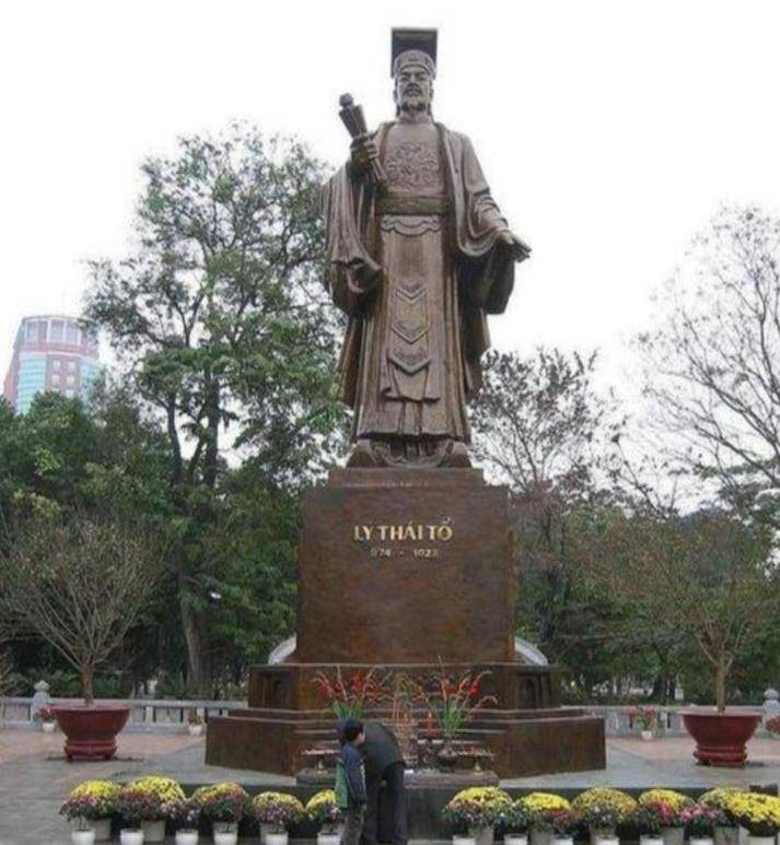 越南人:从上学第一天开始,"中国"就占据了我们历史课的80%_中原_王朝