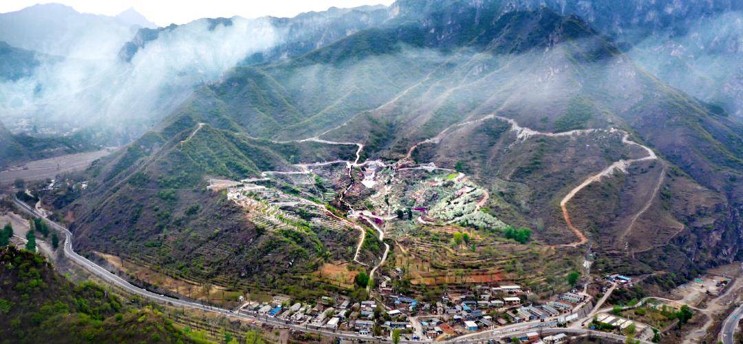 海棠谷中国房山世界地质公园,位于北京市西南与河北省交界处,地跨北京