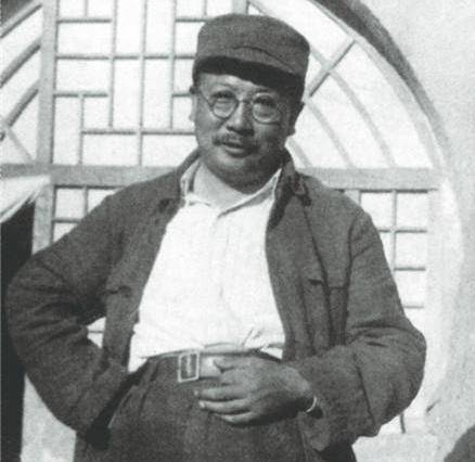 汇报兵变情况,李克农得知情况后:做好战斗准备_刘炊事员_北平_警卫团