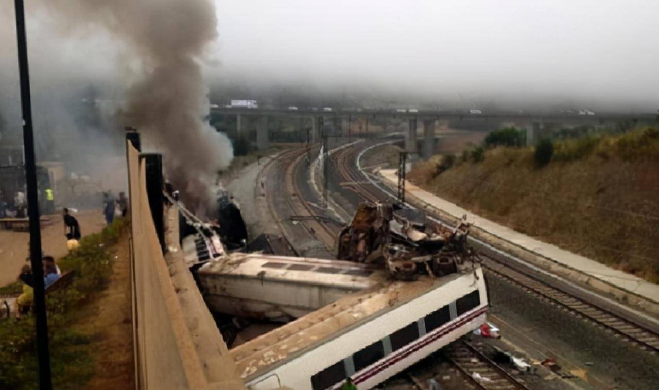 中国高铁事故最惨一次图片