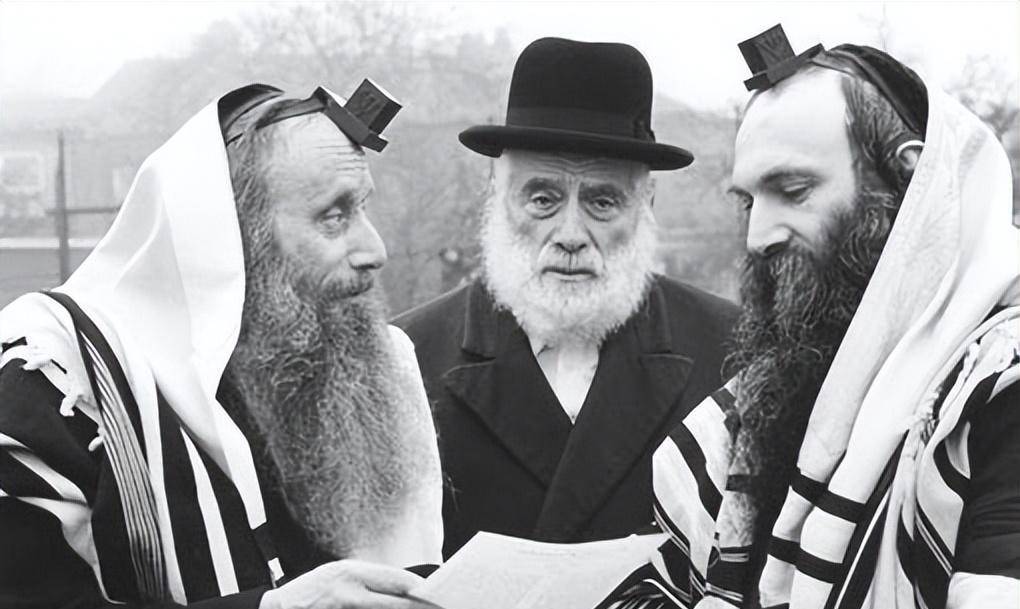 本丢彼拉多的报告中,耶稣没有受苦受难,他的报告是否真实?