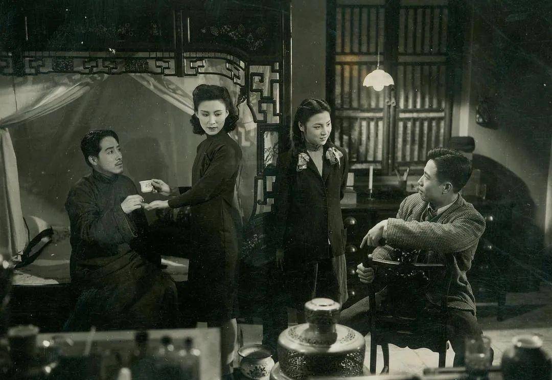 郭松民 -《深闺疑云》,还是深闺春梦?