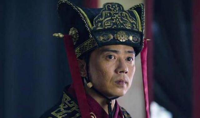 和鸟儿都不见到了,不久司马伦也和他大哥一样眼睛上长起了一颗瘤子
