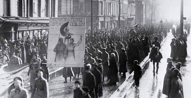 历史上的俄国"二月革命"_布尔什维克_沙皇_工人