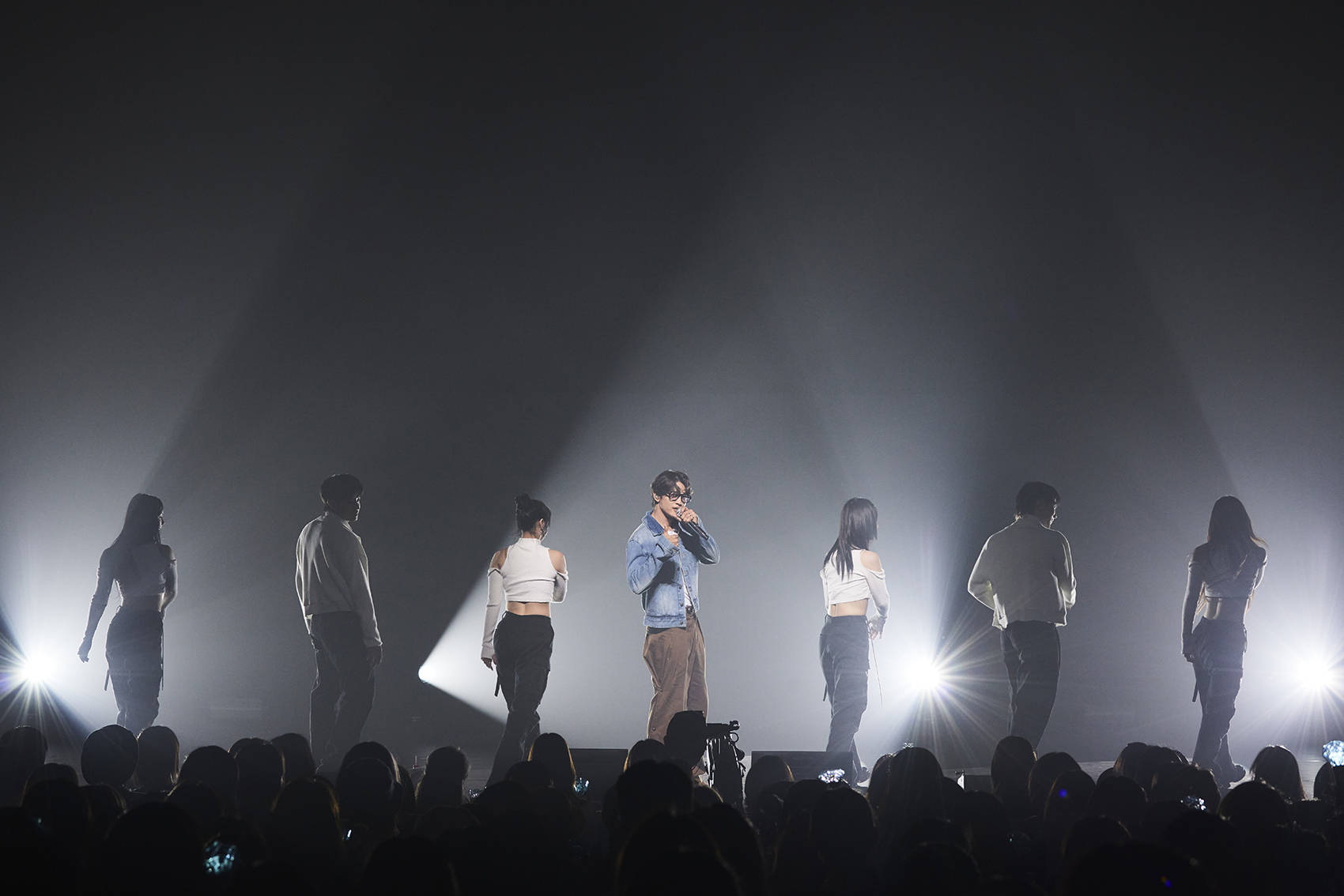 shinee成员珉豪日本粉丝演唱会门票全部售罄 盛况空前!