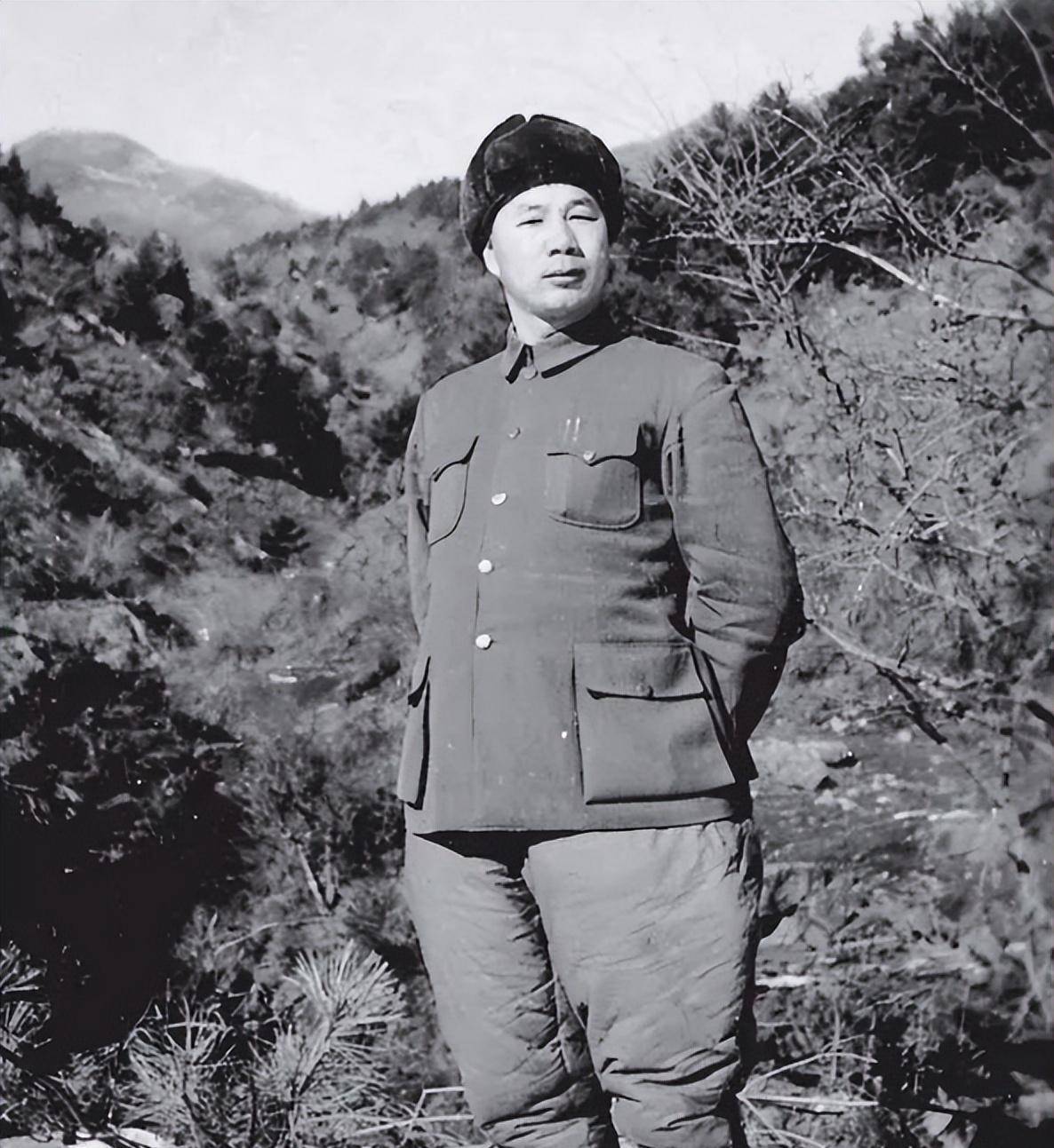 杨成武晚年回忆黄开湘:他是飞夺泸定桥的英雄团长,并非死于自尽