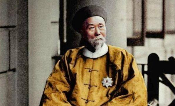 清朝的"两广总督"是多大的官儿,与"九门提督"相比谁更大呢