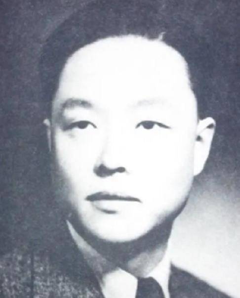 李士群跟了日本人后,想方设法地组建自己的情报系统,逮捕抗日分子