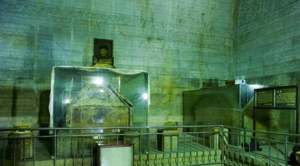 陵墓_盗墓_福田