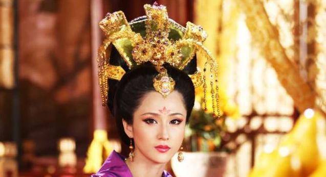 "章怀太子"李贤,与母亲武则天关系不好,被大臣处死