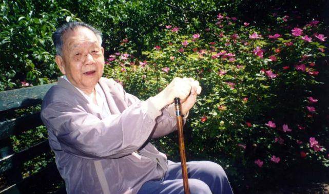 一代宗师,北大教授邓广铭