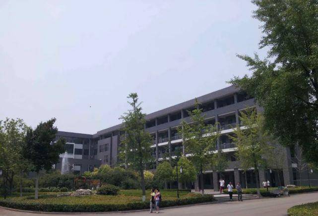 吉林四平师范学院图片