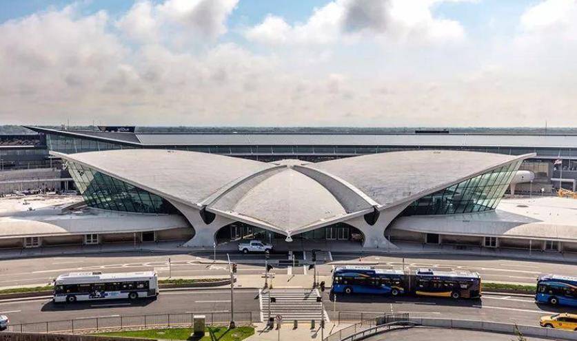 斯大林死后,他唯一的女儿叛逃美国,控诉道:父亲毁了我的生活