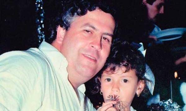 因女儿说冷,一晚烧200万美元取暖,哥伦比亚大毒枭巴勃罗的一生