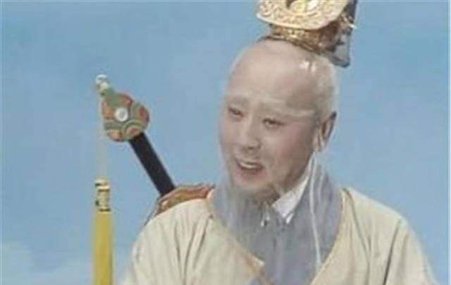 怪不得孙悟空上下天庭只敢走南天门,你看其他三个门的守门人是谁