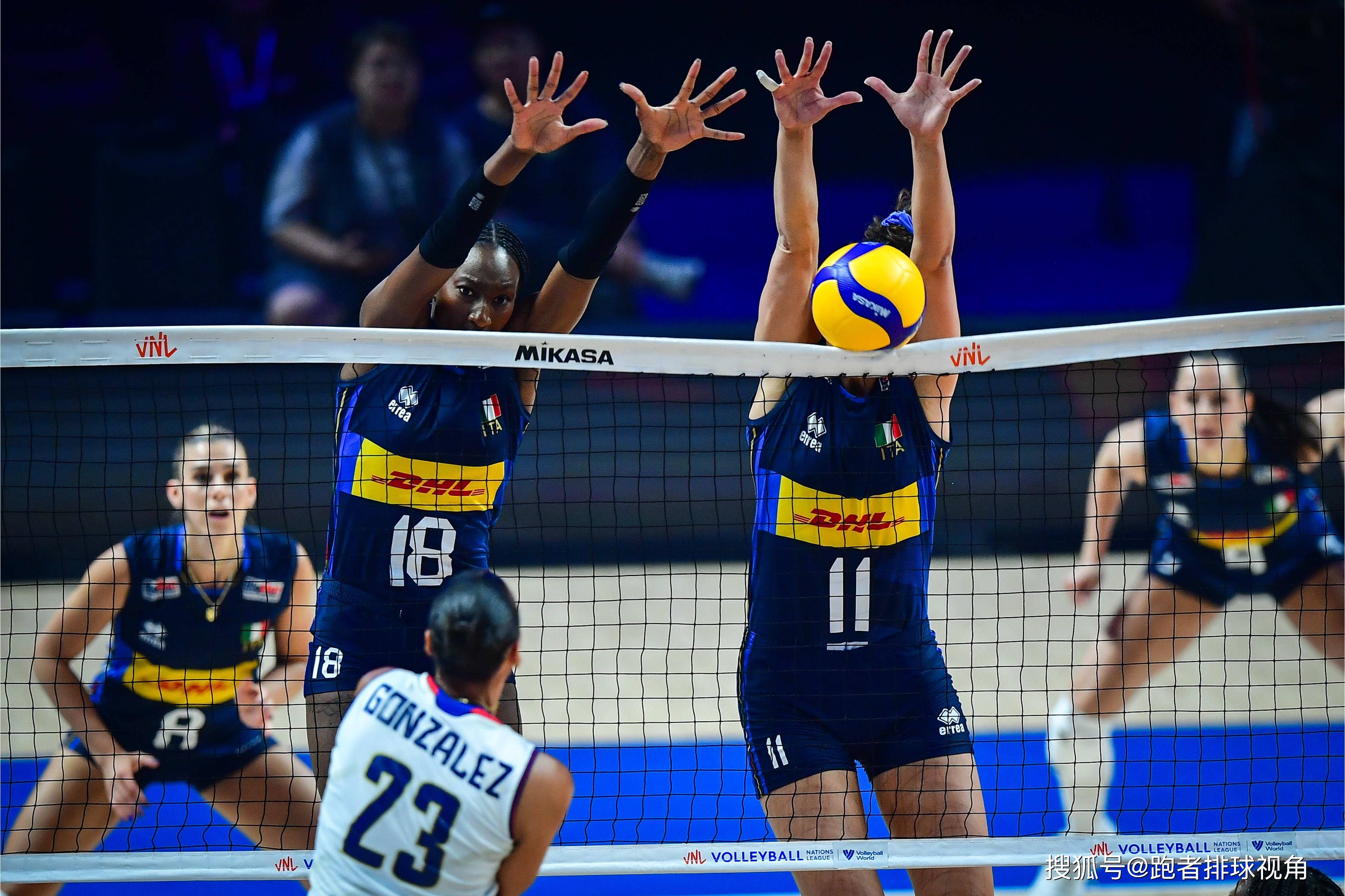 艾格努21中13,意大利女排五连胜,打巴西是硬仗,收官战对阵中国