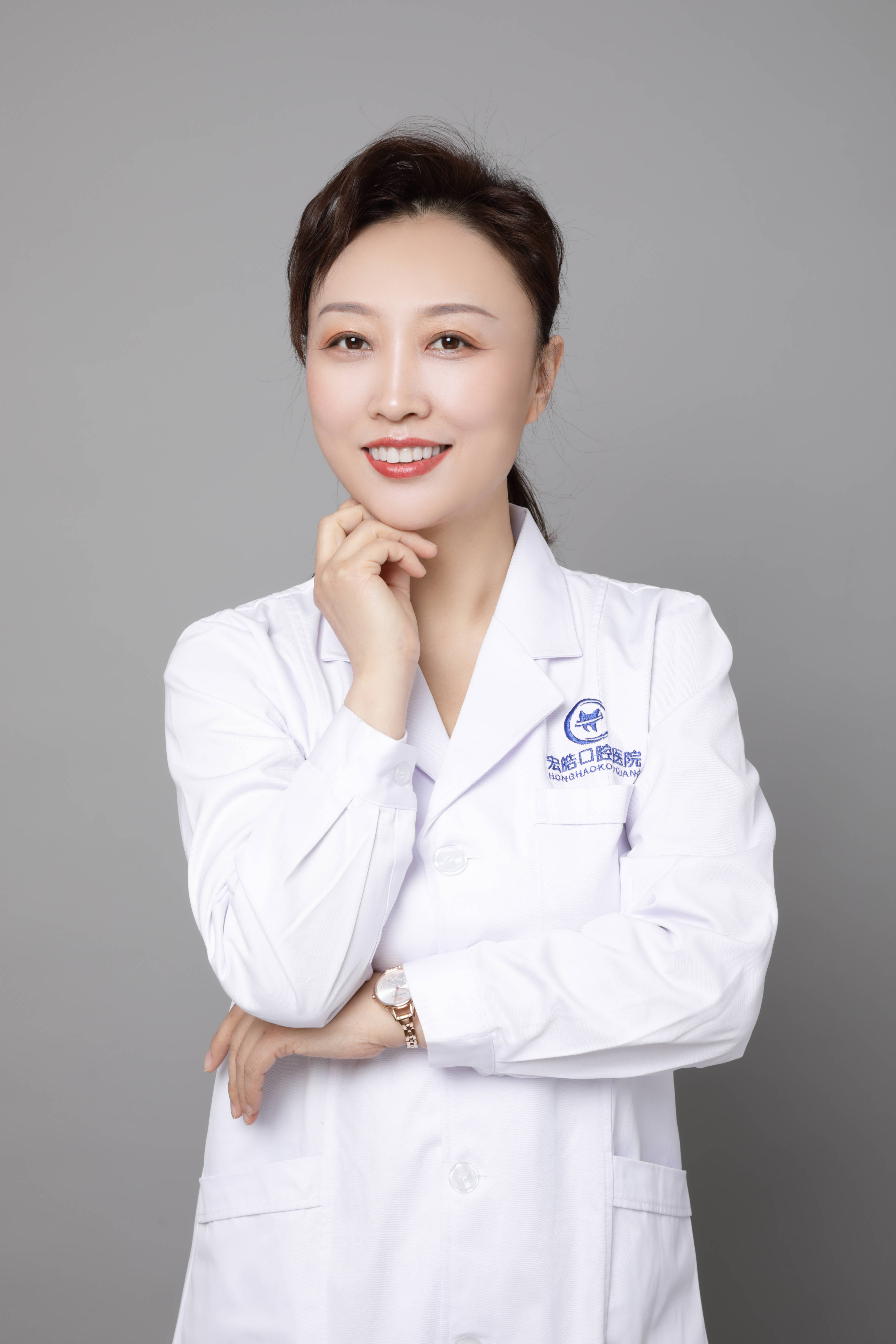 如何应对露龈笑——邢台宏皓口腔专家王静告诉您