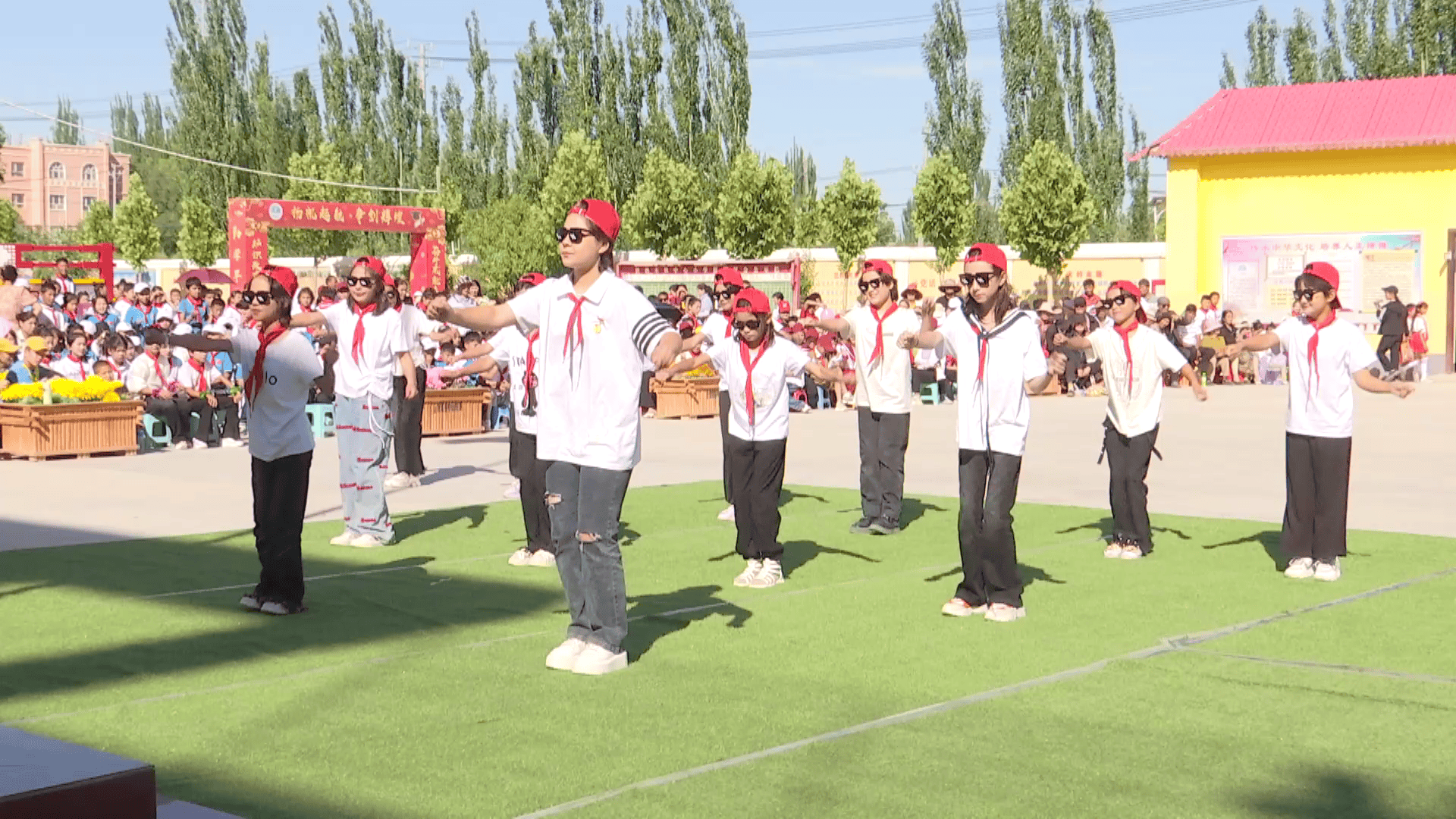 岳普湖县第四中学图片图片