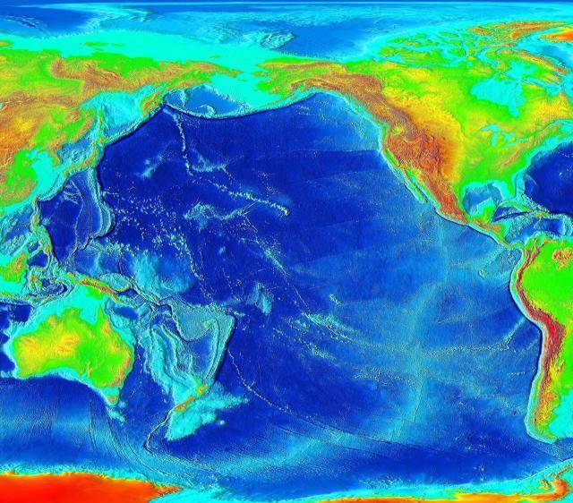 科学家发现地球在膨胀,那多出来的国土面积去哪里了?时间的扩张