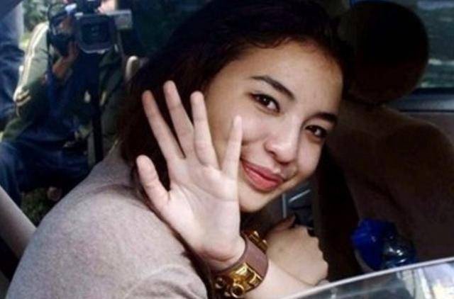 被卖进王室,遭下药凌辱,四处申冤却无人敢帮,哪个王妃比她惨?