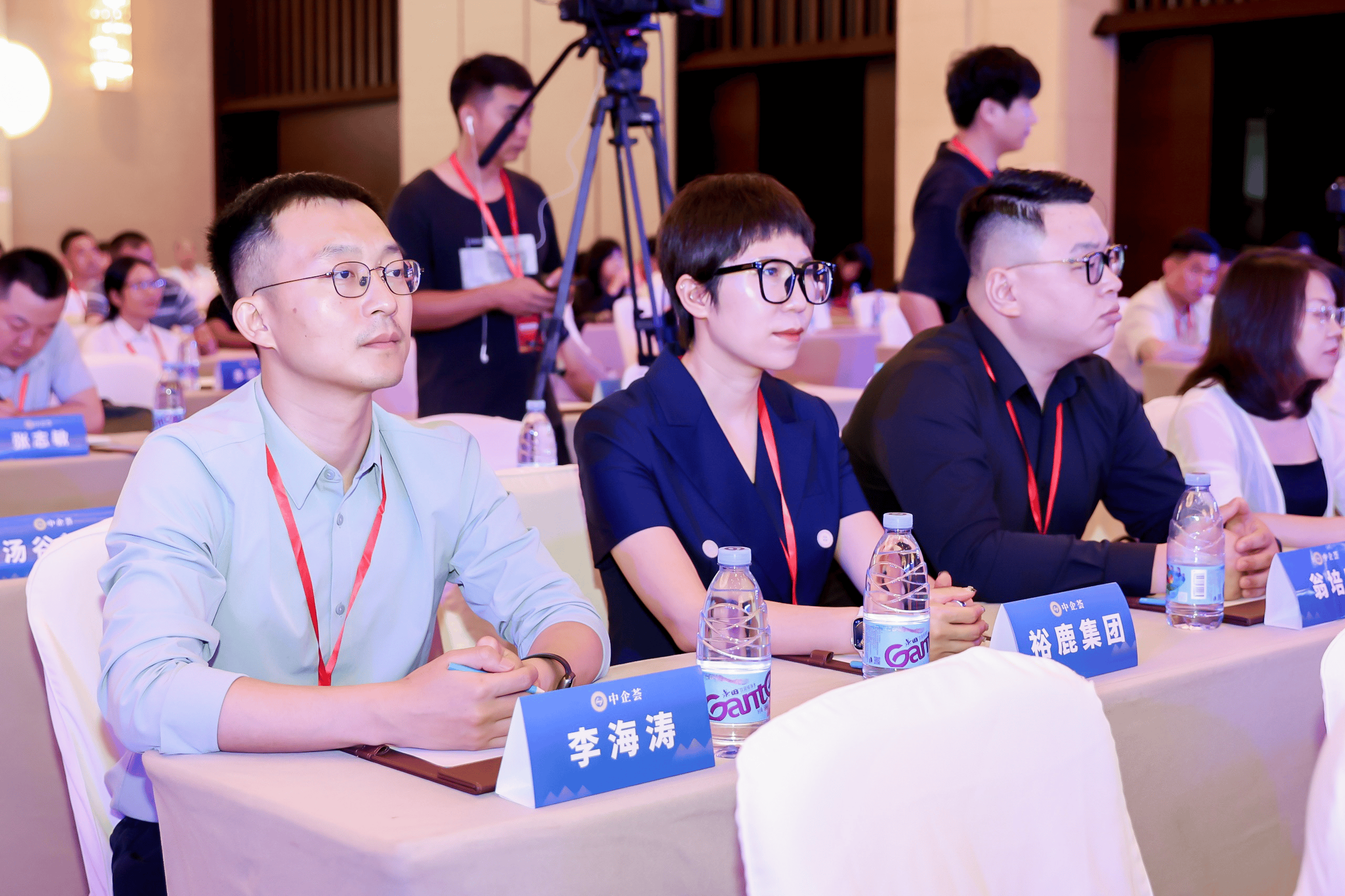 喜讯:裕鹿集团荣获中国2024年度养老服务行业标志品牌